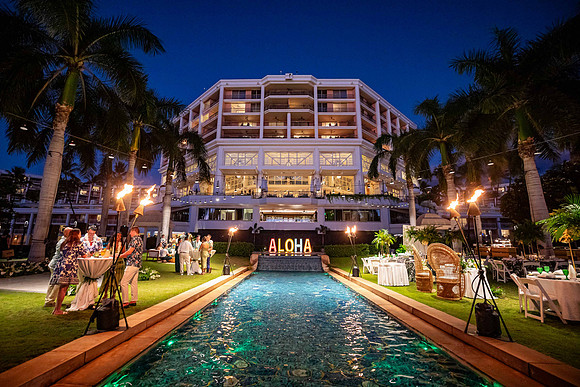 WebRes-Maui-Wedding-MaddyLPhoto-757