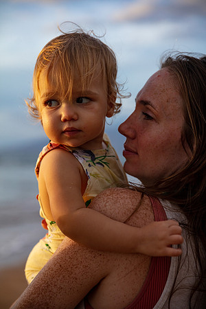 WebRes-Maui-Family-Portraits-2021-049