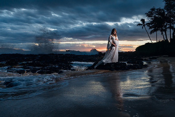 Madelynne Lorraine shooting for Moorea Thill Photography