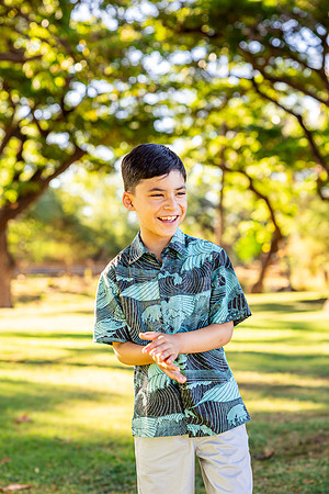 WebRes-2025-Maui-Family-Portraits-MaddyLPhoto-028