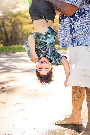 WebRes-2025-Maui-Family-Portraits-MaddyLPhoto-097