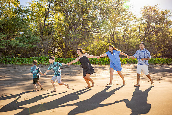 WebRes-2025-Maui-Family-Portraits-MaddyLPhoto-121