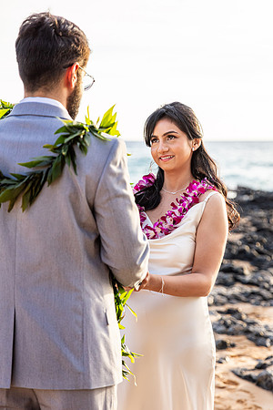 Maui-Elopement-Dec92022-byMaddyL-007