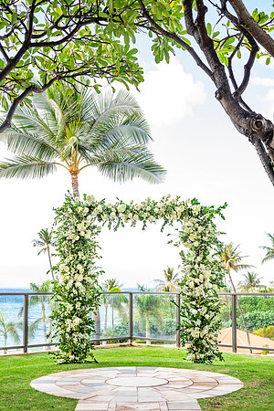 Dellables-Floral-Design-Four-Seasons-Maui-3