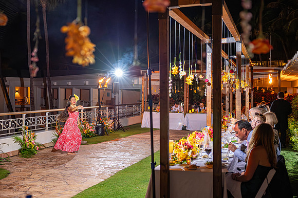 WebRes-Maui-Wedding-Day-MaddyLPhoto-563