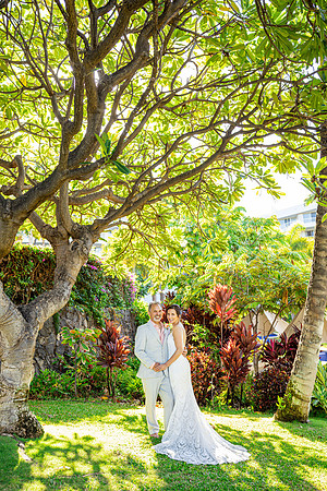 WebRes-Maui-Beach-Wedding-MaddyLPhoto-318