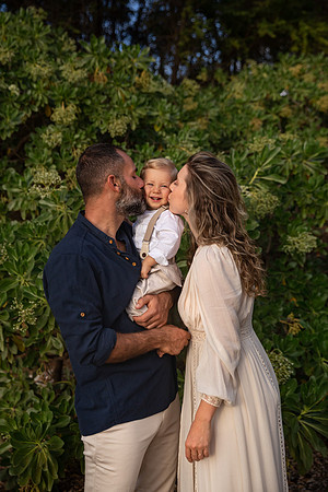LowRes-Maui-Lederman-Family-Portraits-004