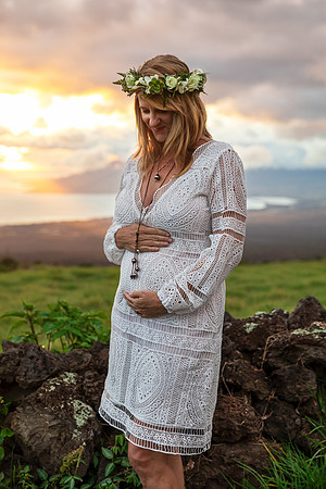 Upcountry-Maui-Pregnancy-Announcement-025