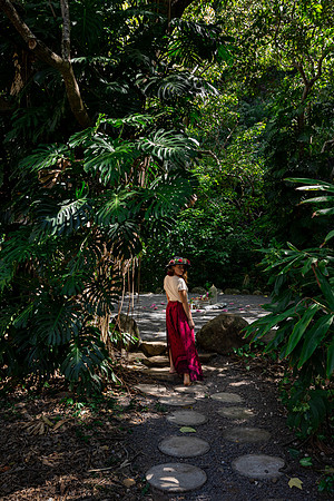 Web-Wonderland-Labyrinth-Sacred-Garden-009