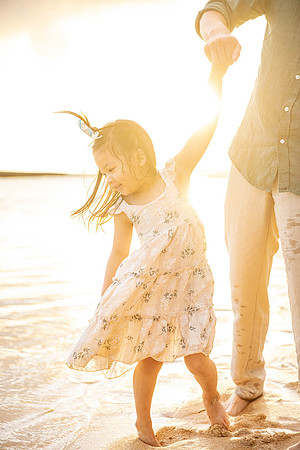 WebRes-SunriseFamilyPortraitsMaui-039