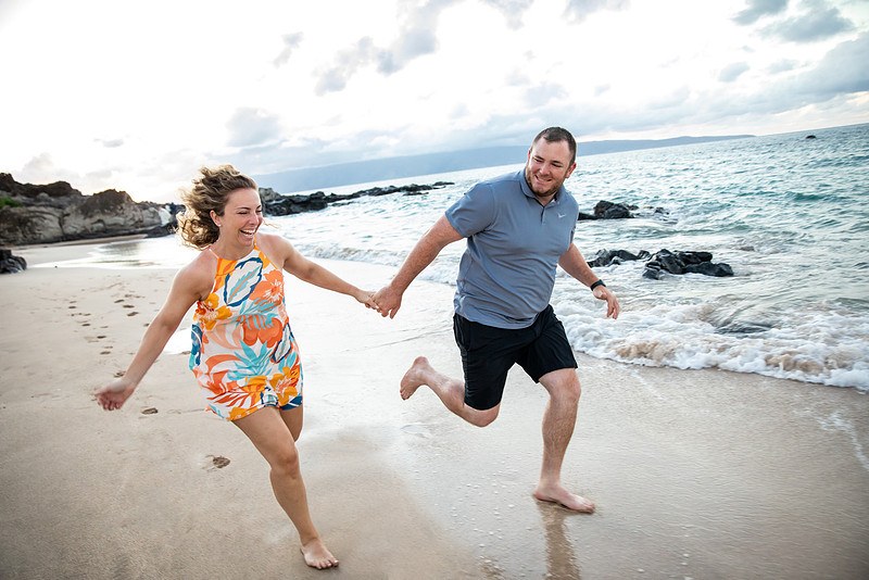 Maui-Honeymoon-Portraits-Madelynne-Lorraine-006
