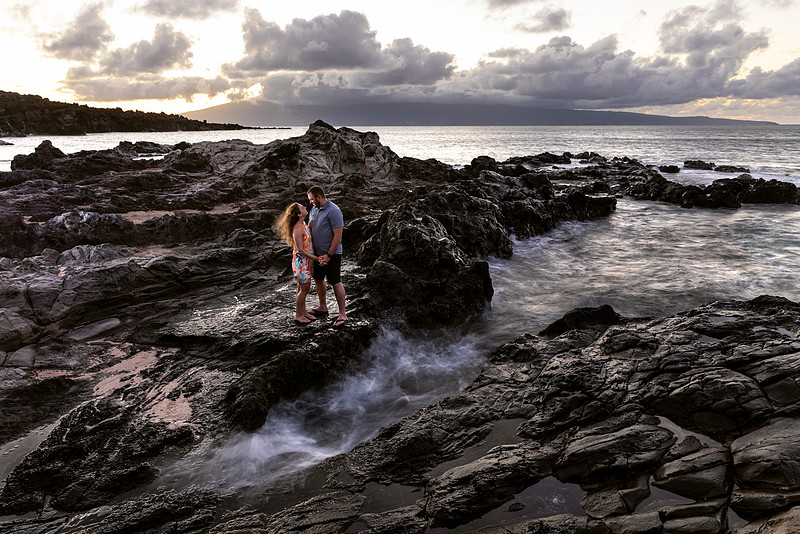 Maui-Honeymoon-Portraits-Madelynne-Lorraine-009