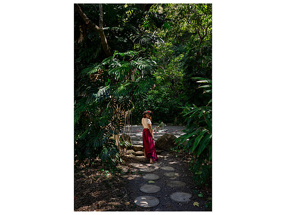 Sacred-Garden-Tropical-Labyrinth-Picnic--002