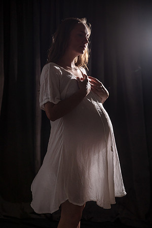 Callie-Maternity-012