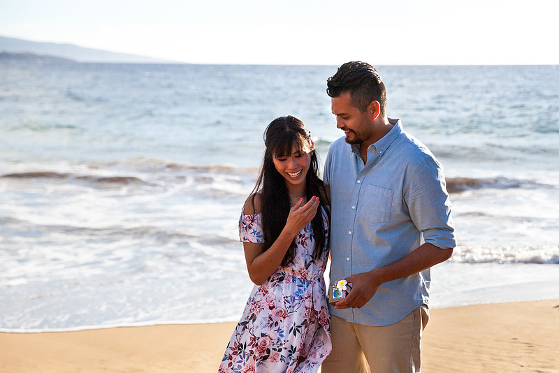 Maui-Beach-Proposal-Engagement-Session-001