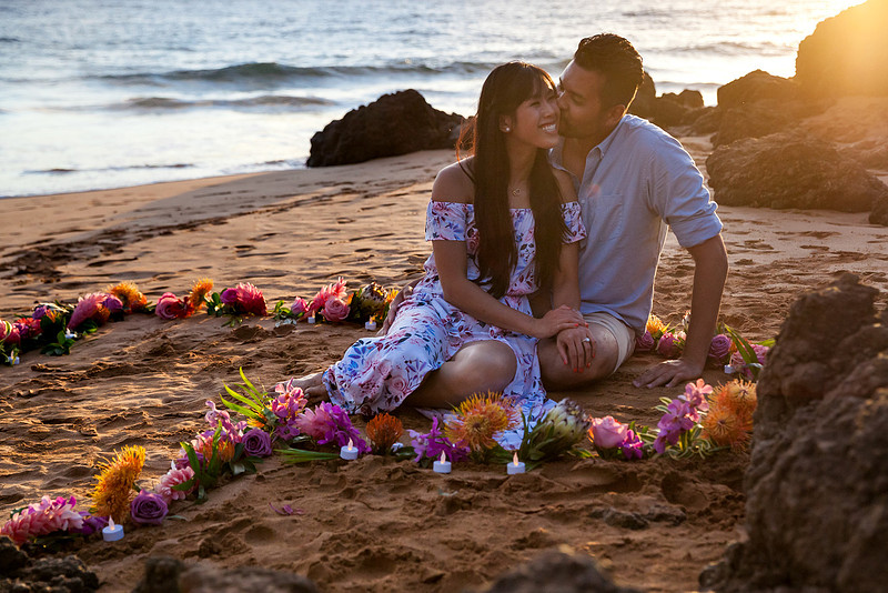 Maui-Beach-Proposal-Engagement-Session-001