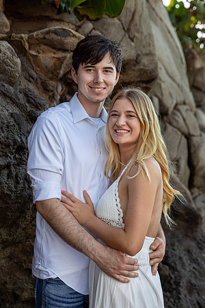 Maui-Beach-Proposal-Session-Madelynne-Lorraine-004