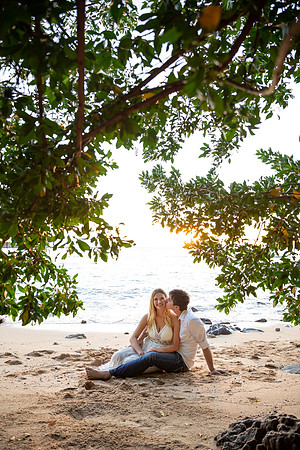 Maui-Beach-Proposal-Session-Madelynne-Lorraine-040