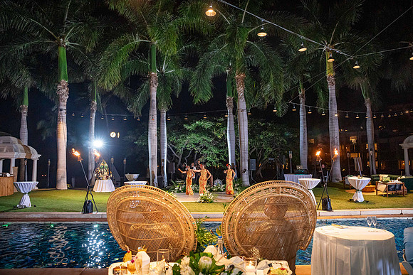 WebRes-Maui-Wedding-MaddyLPhoto-911