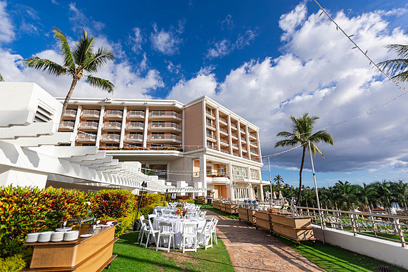 WebRes-Maui-Wedding-GrandWailea-178